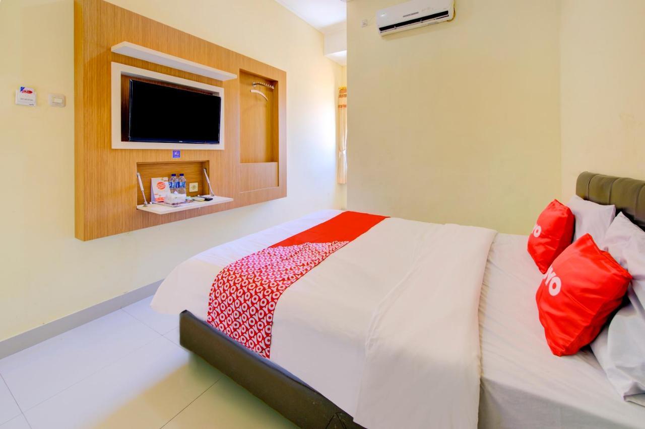 Oyo 3791 Hotel Kja Tegal  Exterior foto